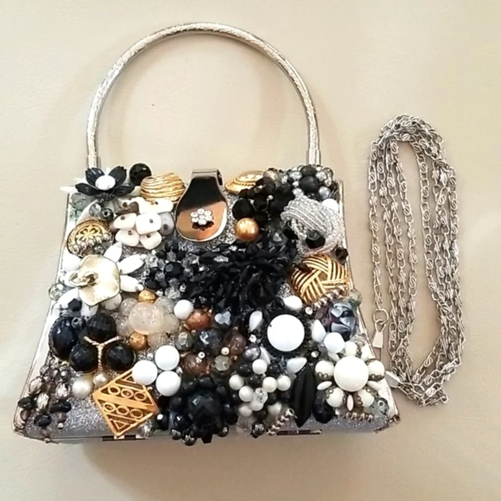 NWT Repurposed Vintage Jewelry Collage Beaded Metal Frame Handbag - Picture 8 of 16